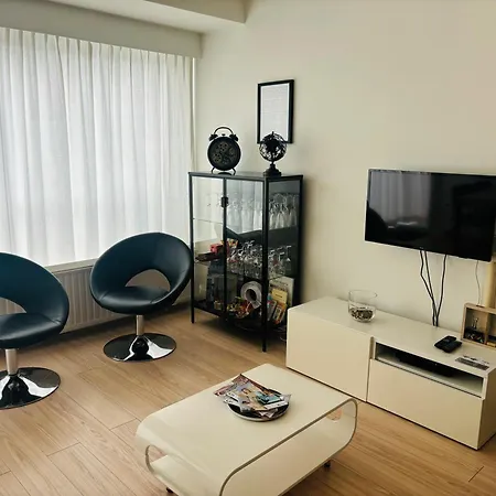 Appartement Familial, Lumineux Avec Parking & Terrasse *