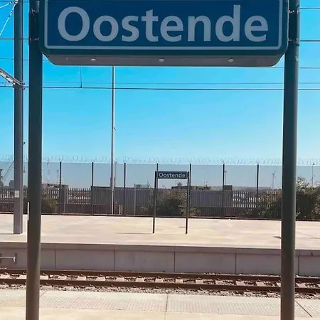 Апартаменты Familial, Lumineux Avec Parking & Terrasse