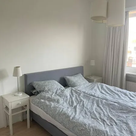 Familial, Lumineux Avec Parking & Terrasse Апартаменти Остенде