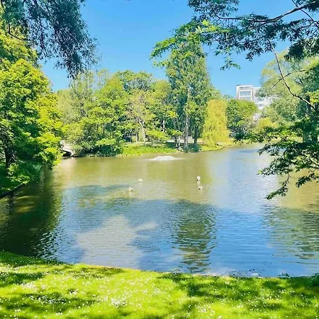 Familial, Lumineux Avec Parking & Terrasse * Остенде