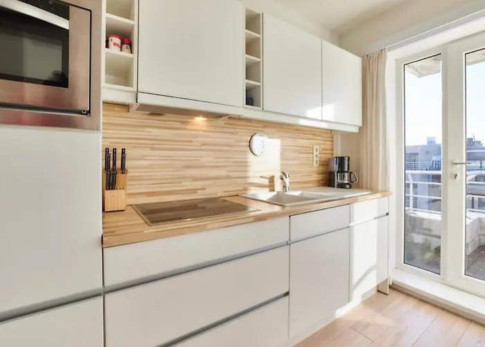 Familial, Lumineux Avec Parking & Terrasse Appartement Ostende