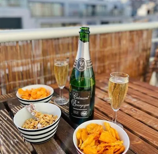 Appartement Familial, Lumineux Avec Parking & Terrasse Ostende