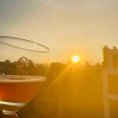 Familial, Lumineux Avec Parking & Terrasse * Oostende