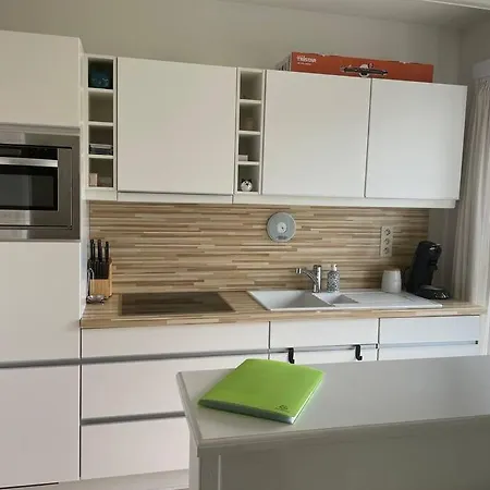 Lejlighed Familial, Lumineux Avec Parking & Terrasse